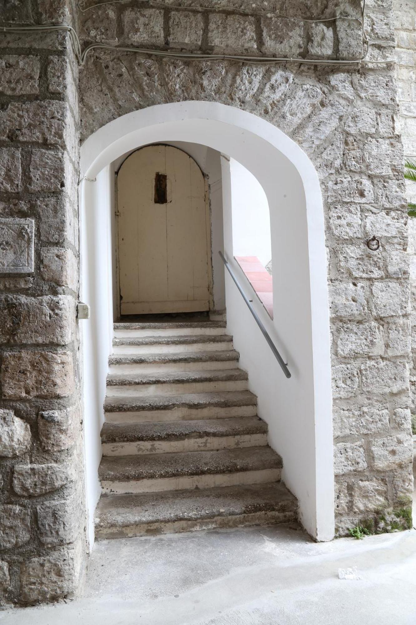 Appartamenti Laura Wi-Fi Curti Bagian luar foto